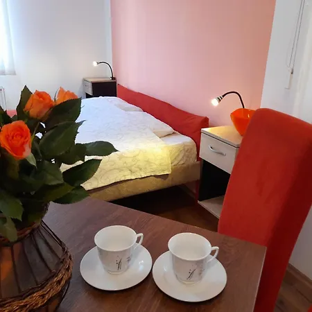 Sobe I Kety Apartment Kragujevac