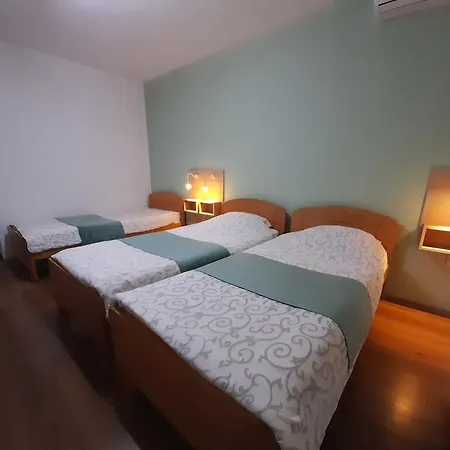 Apartment Sobe I Kety Kragujevac