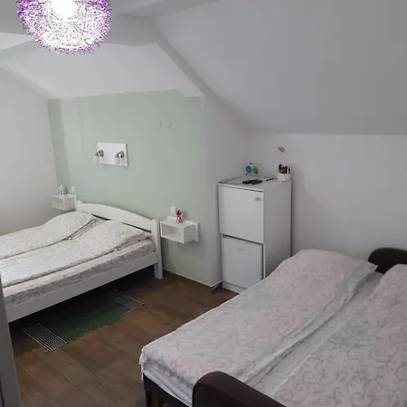 Sobe I Kety Apartment Kragujevac