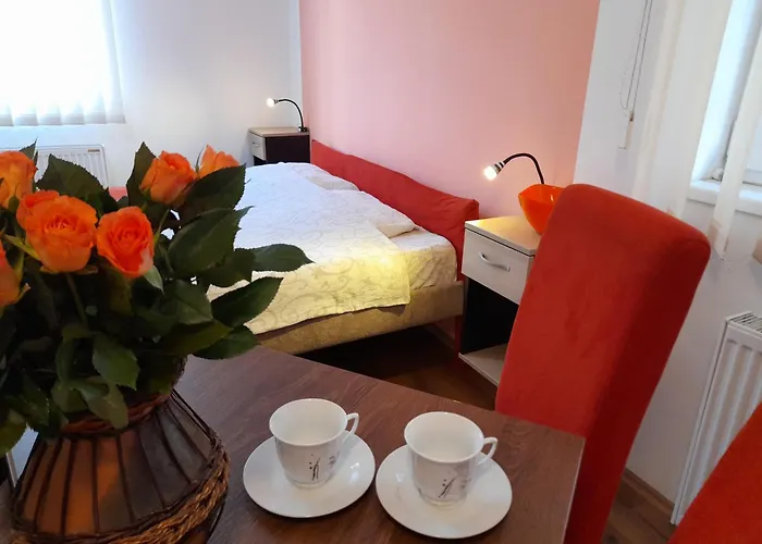 Sobe I Kety 公寓 克拉古耶瓦茨