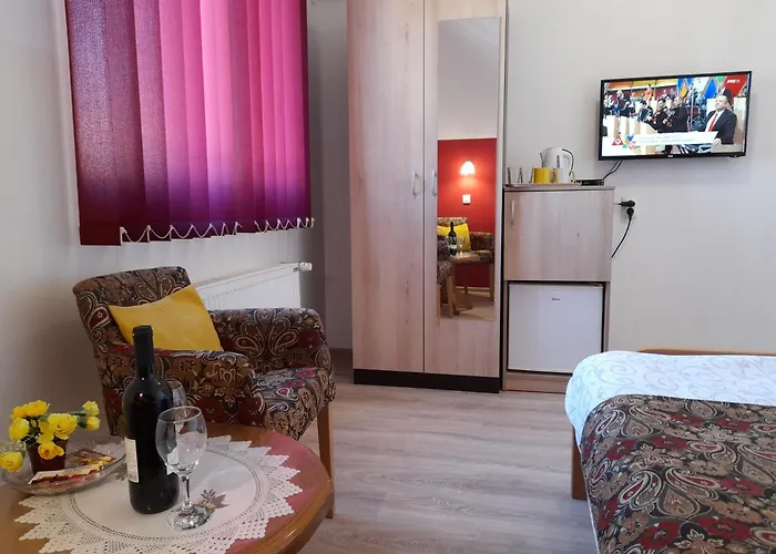 公寓 Sobe I Kety 克拉古耶瓦茨